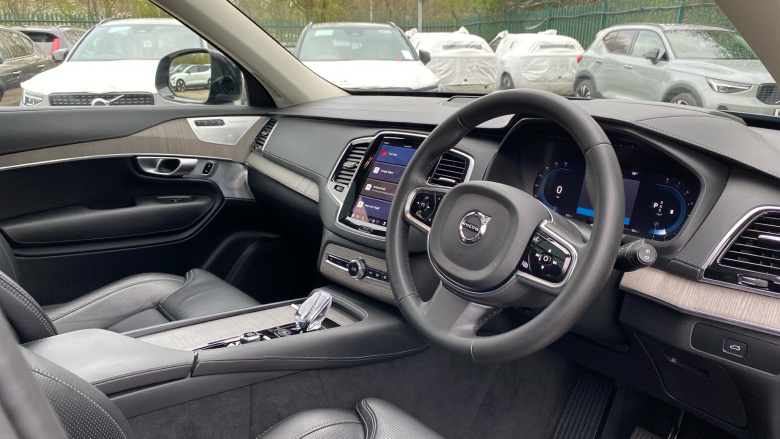 Volvo XC90 2.0 B6P Ultimate Dark 5dr AWD Geartronic Petrol Estate